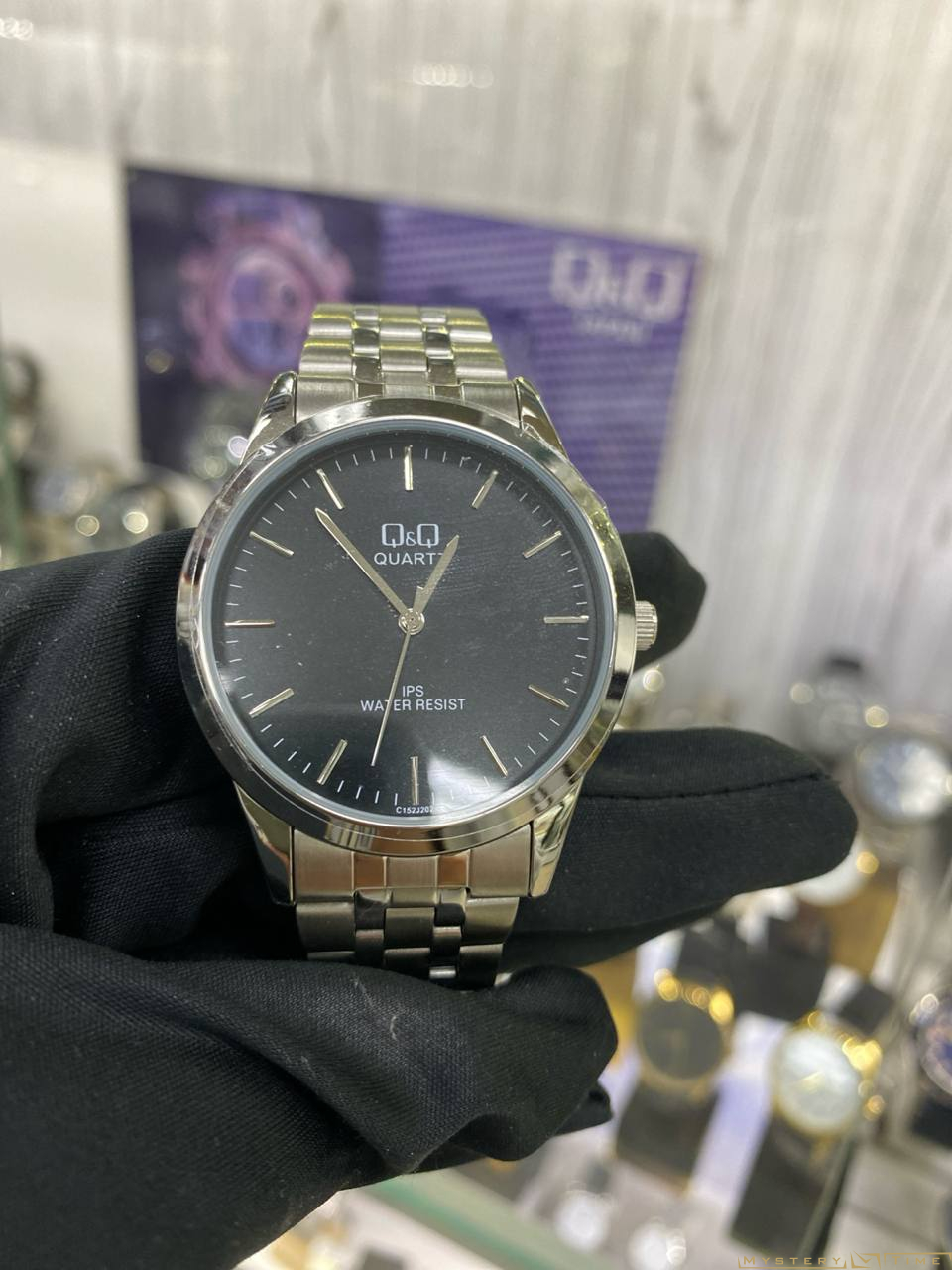 Q&Q C152J202Y